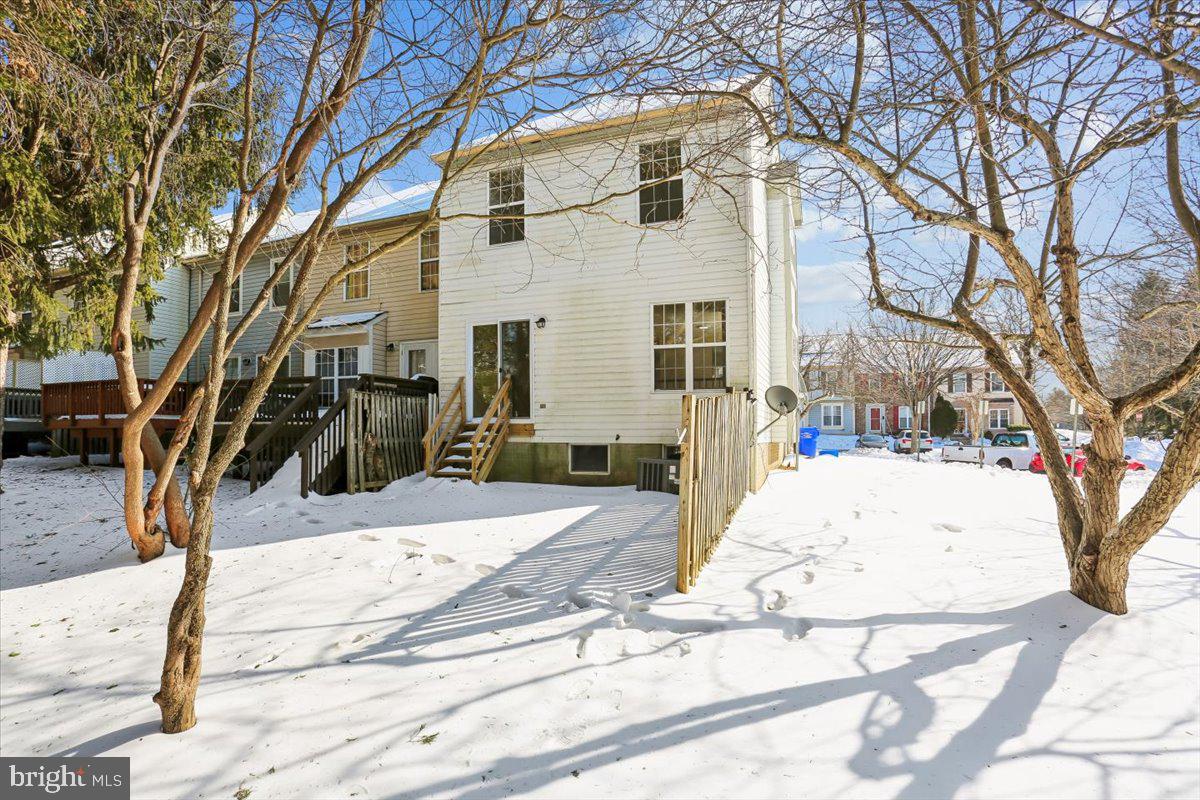 BROOKVILLE KNOLLS - Residential