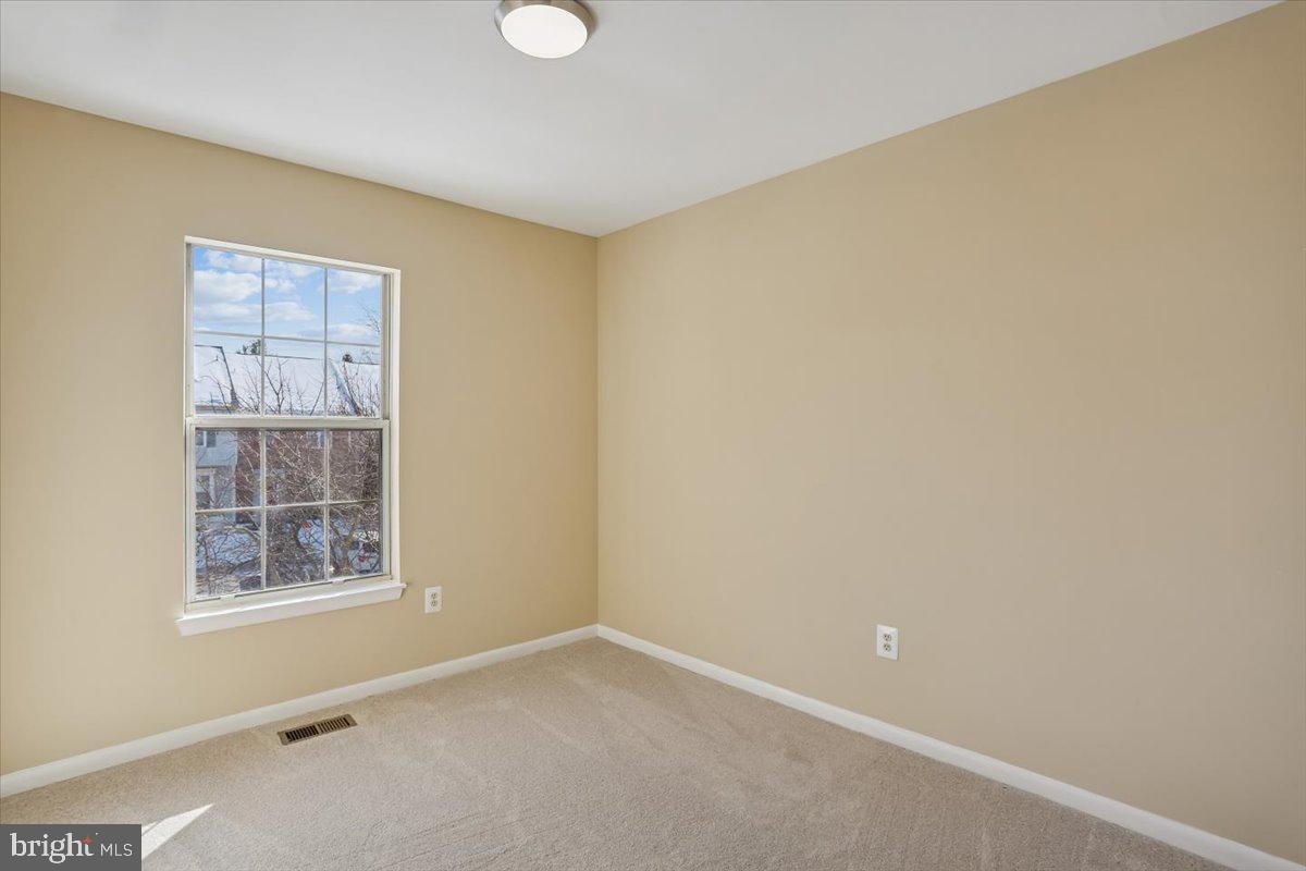 BROOKVILLE KNOLLS - Residential