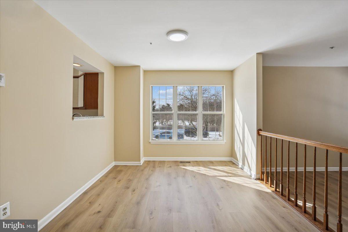 BROOKVILLE KNOLLS - Residential