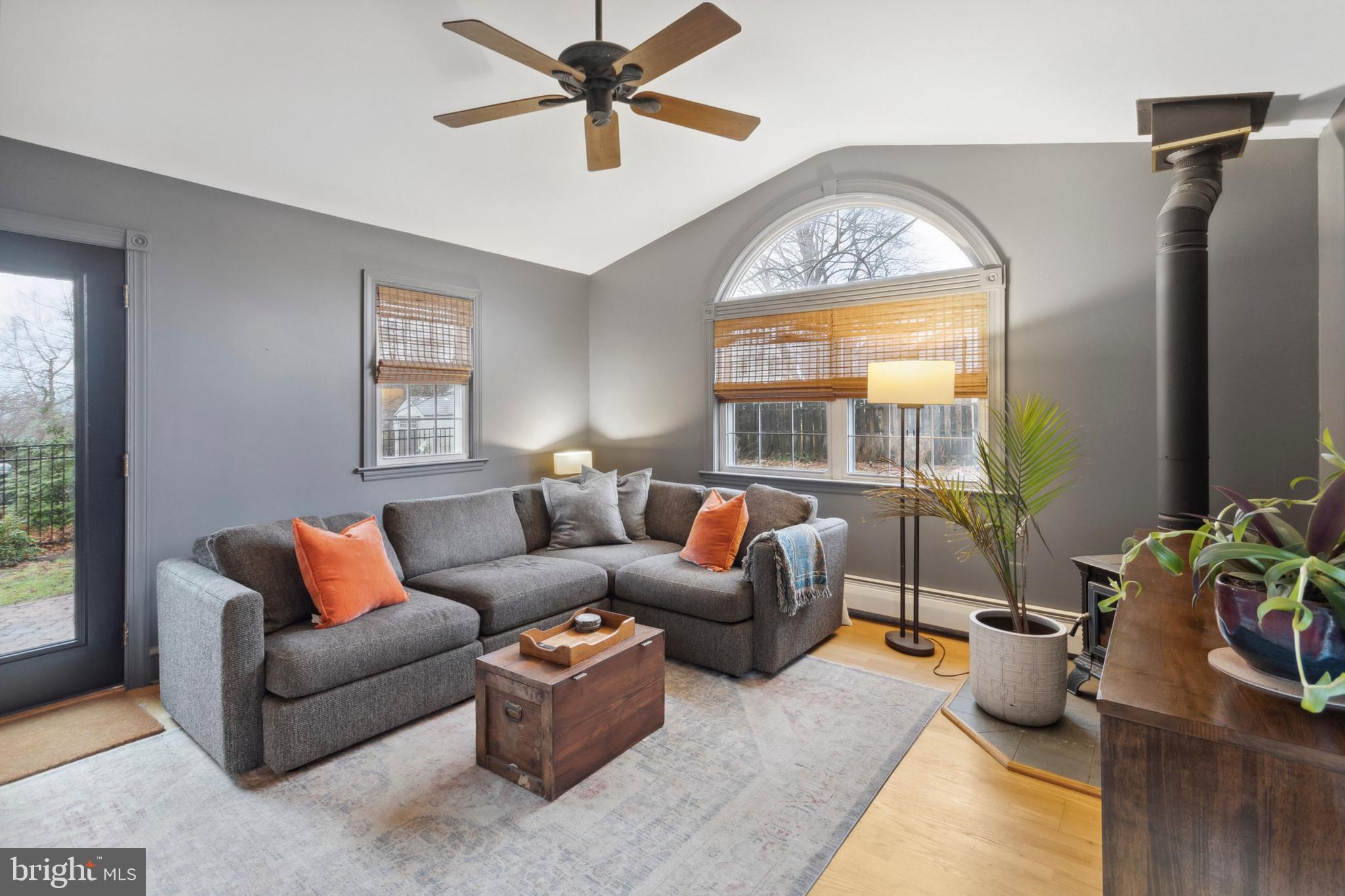 BEECHWOOD PARK - Residential Lease