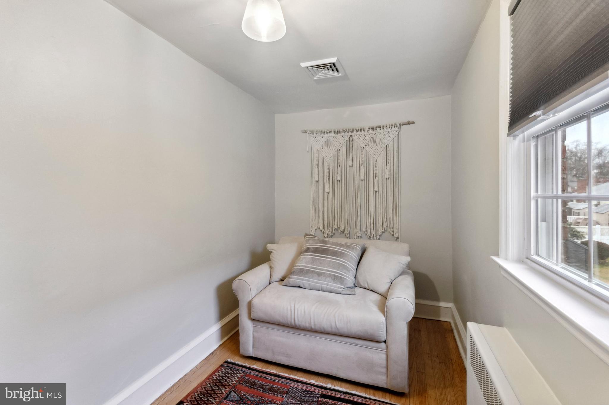 BEECHWOOD PARK - Residential Lease