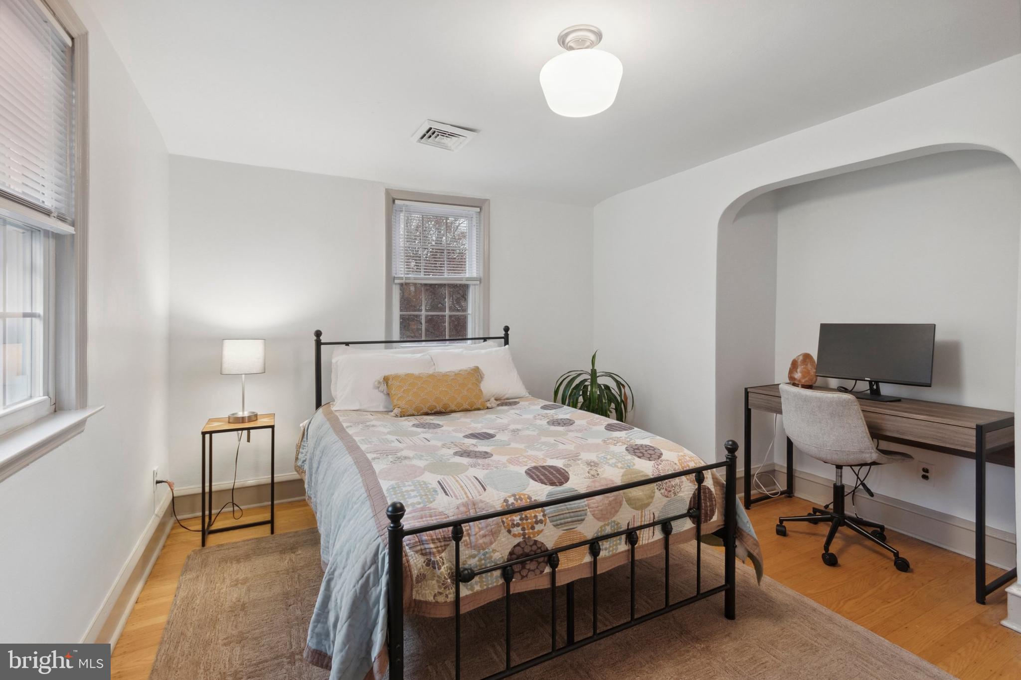 BEECHWOOD PARK - Residential Lease