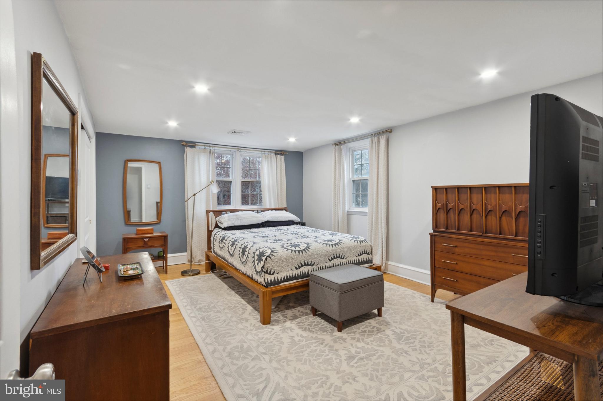 BEECHWOOD PARK - Residential Lease