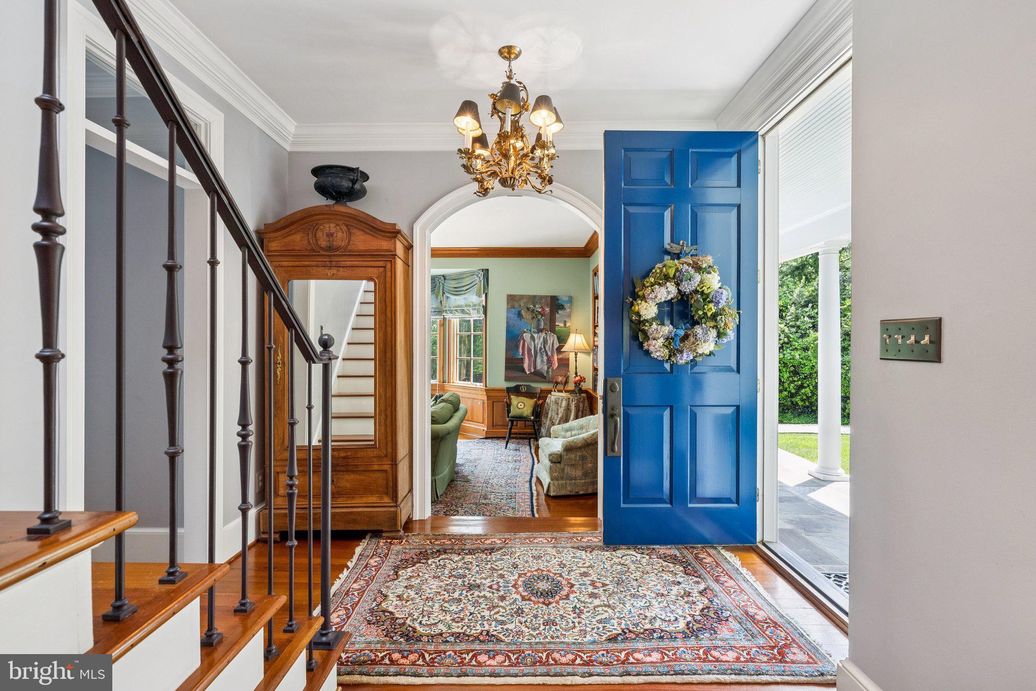 MANSION DRIVE - Residential