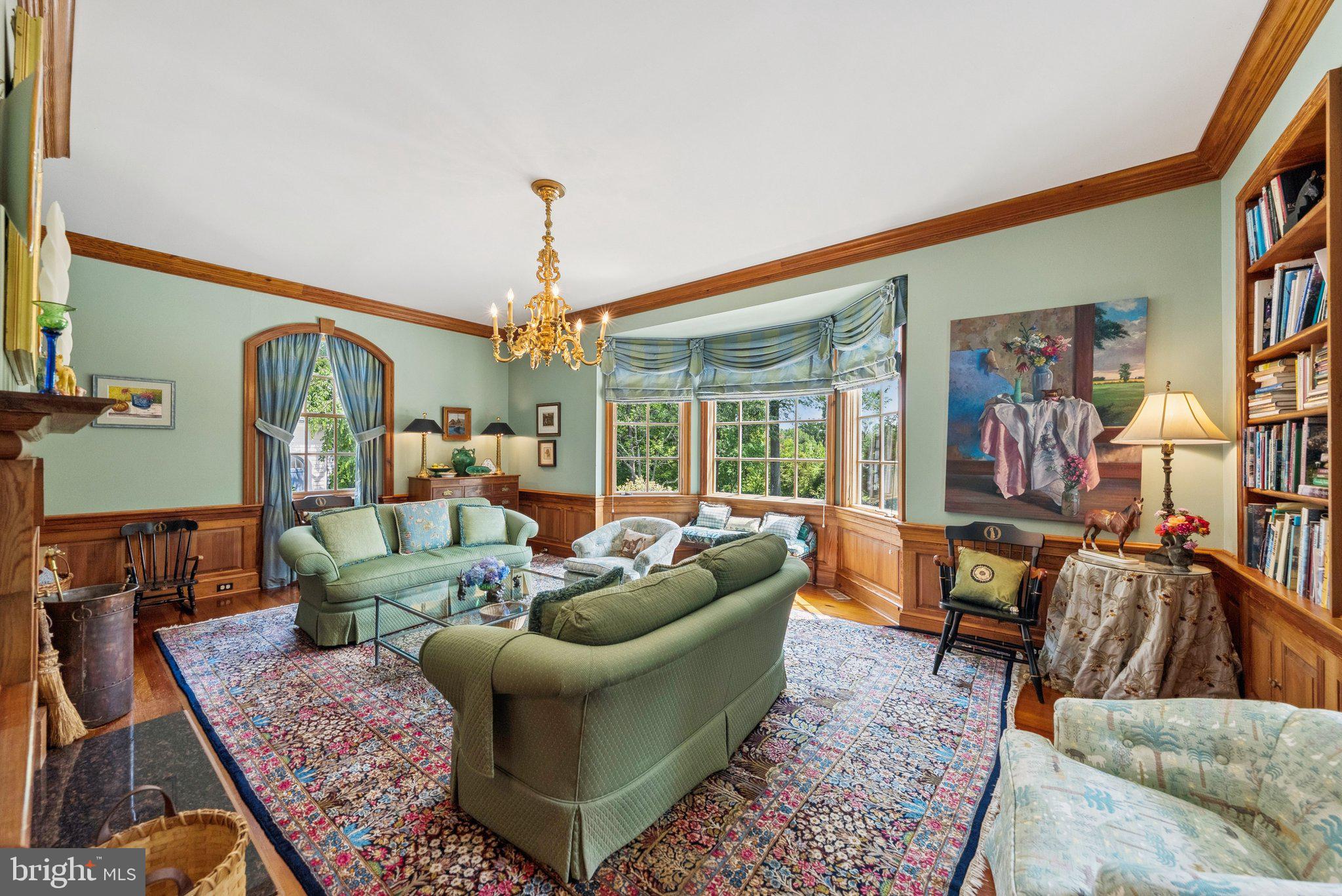 MANSION DRIVE - Residential