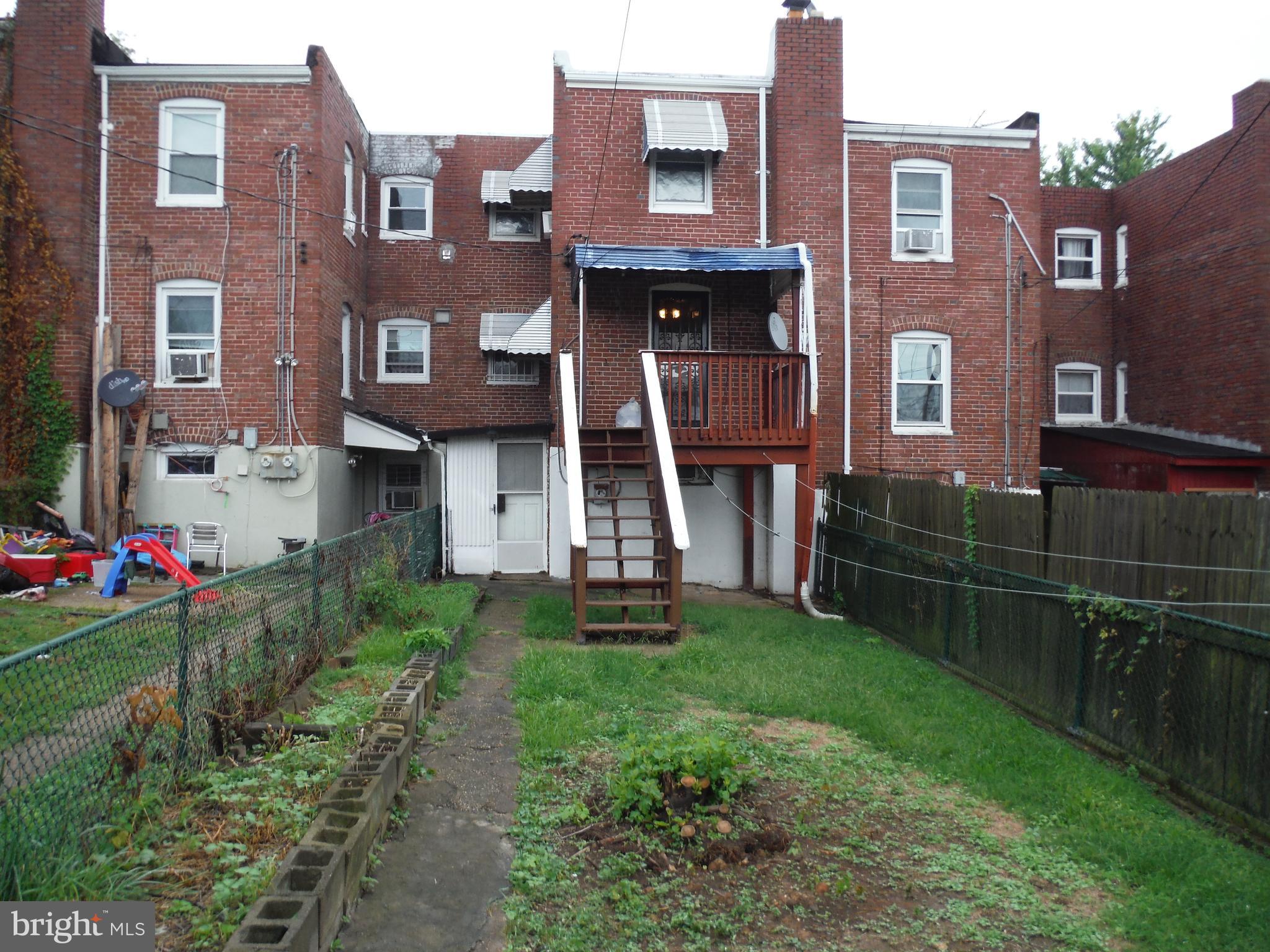 GREEKTOWN - Residential