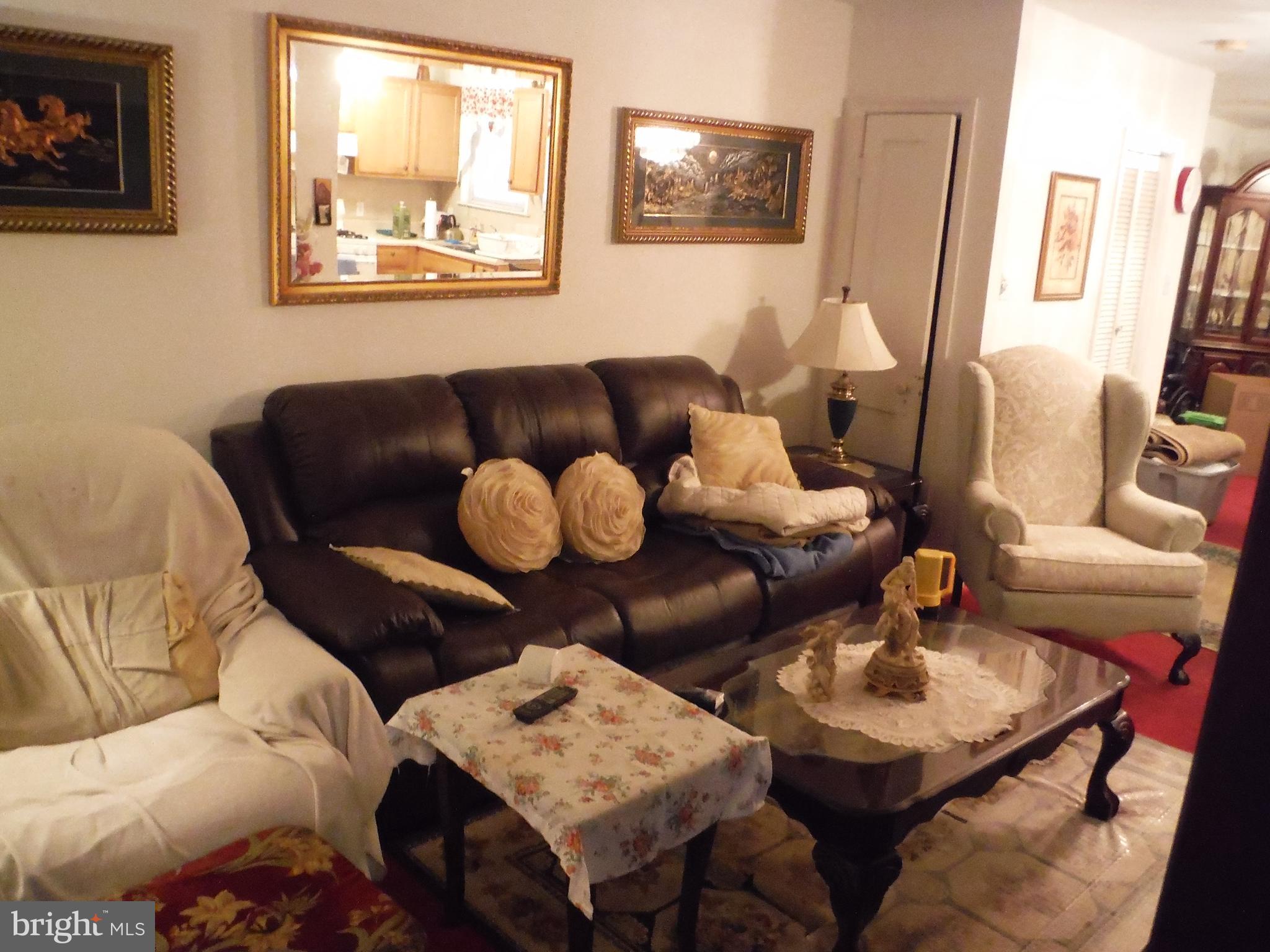 GREEKTOWN - Residential