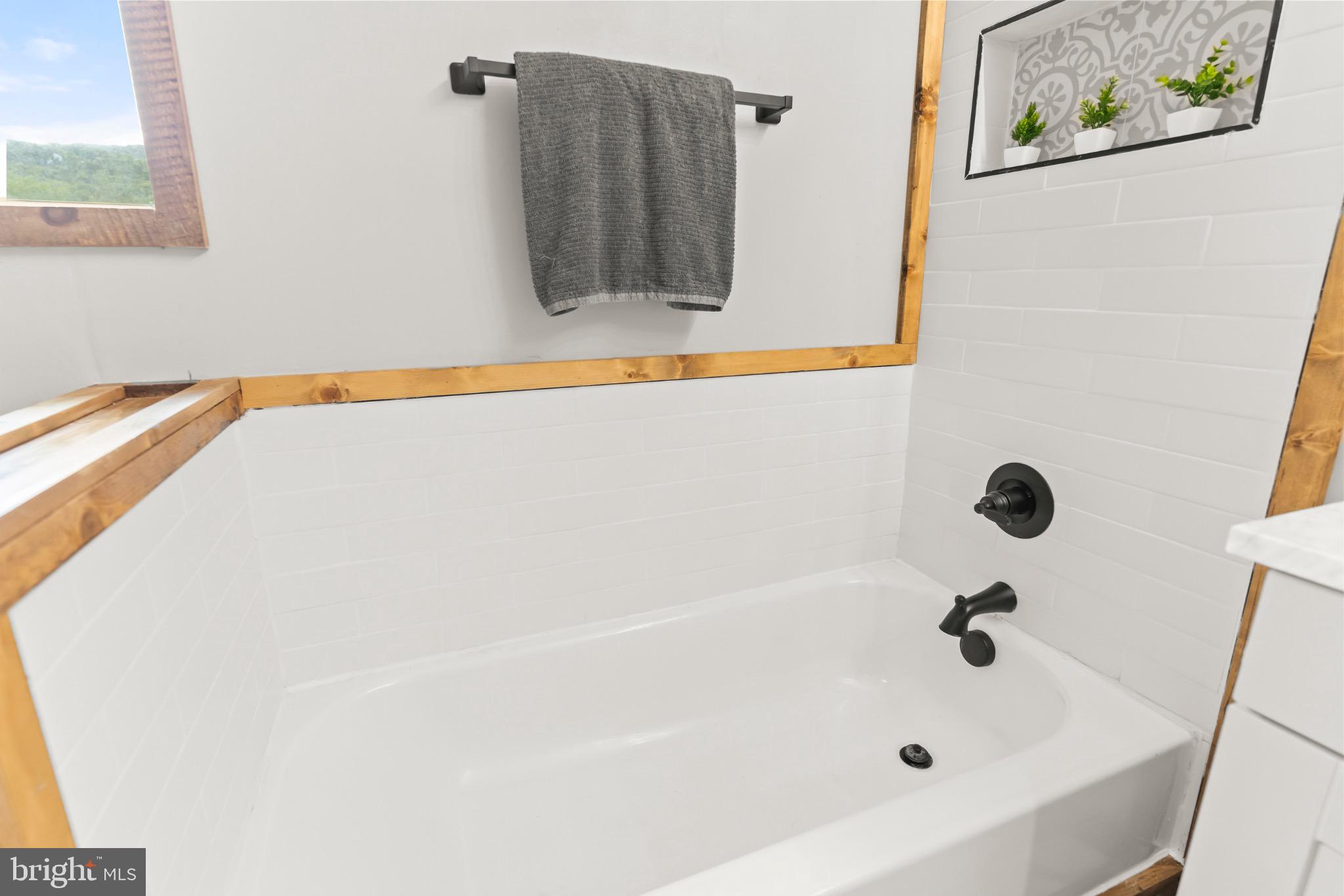 MATHIAS - Residential