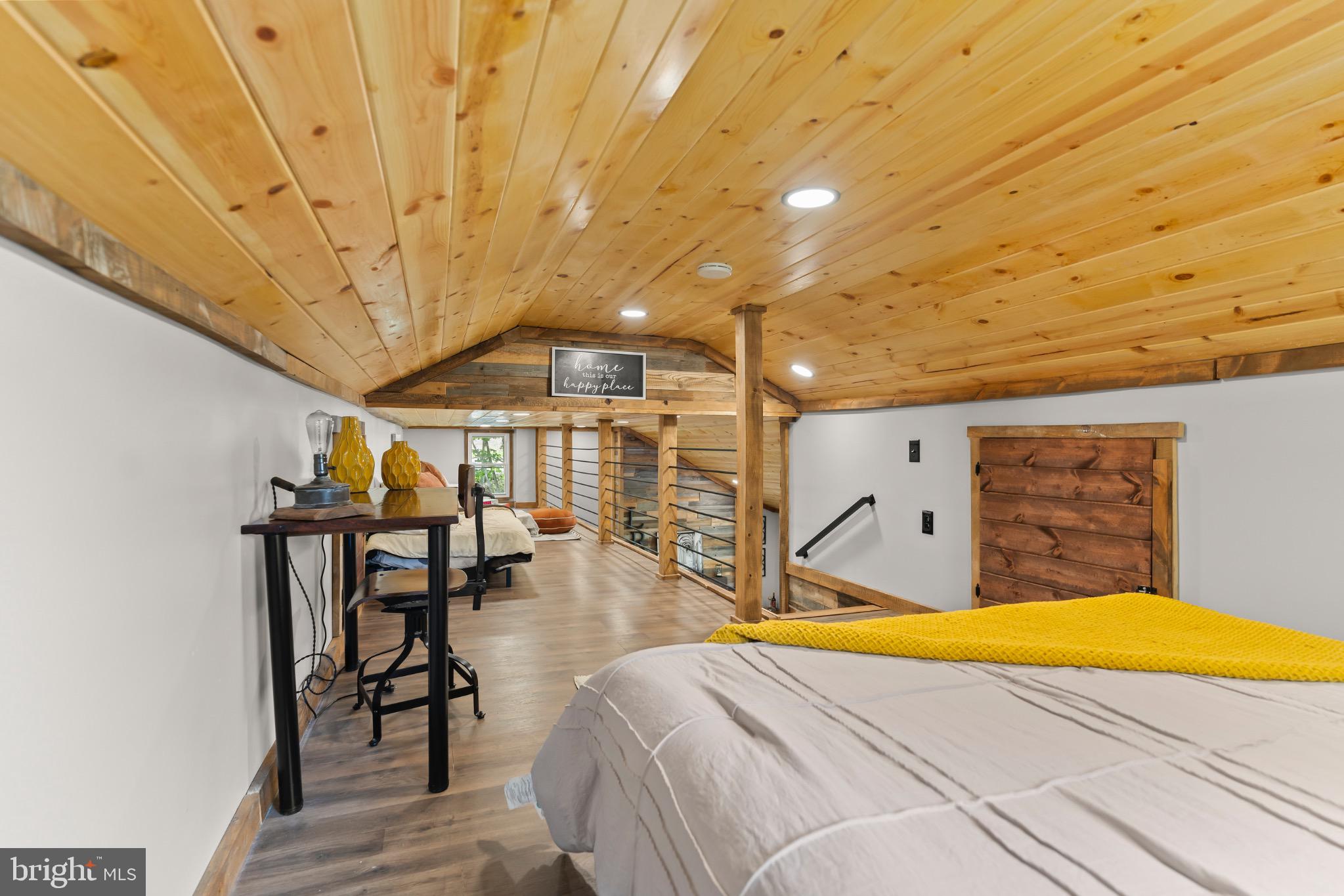 MATHIAS - Residential