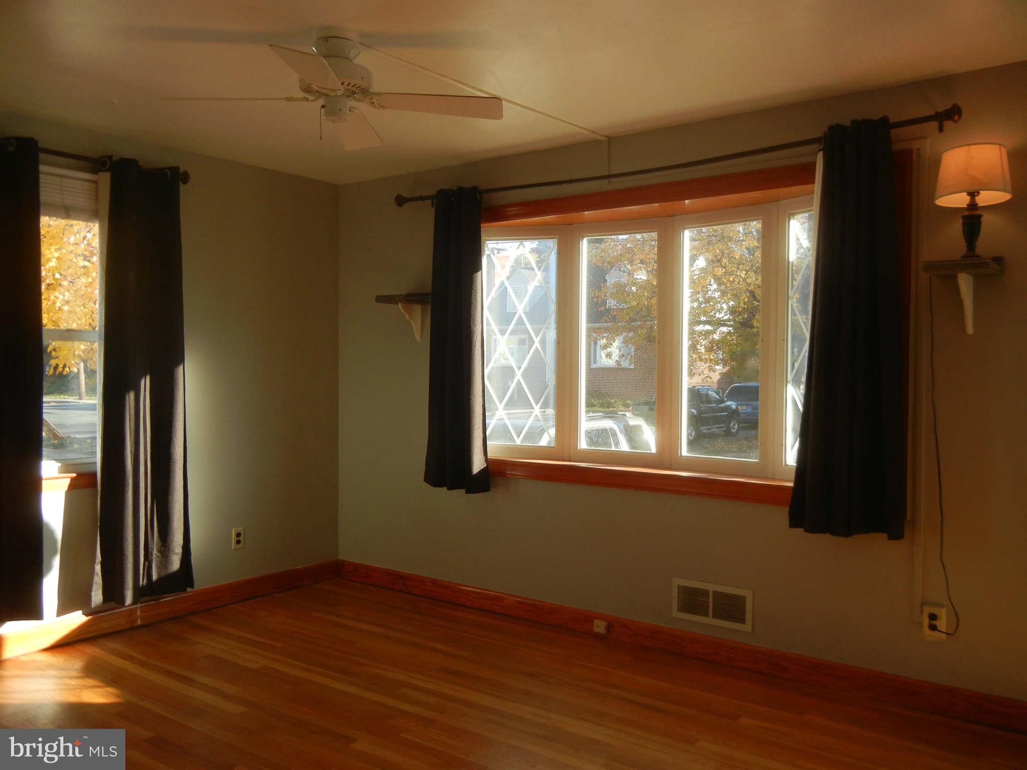 LANDSDOWNE - Residential