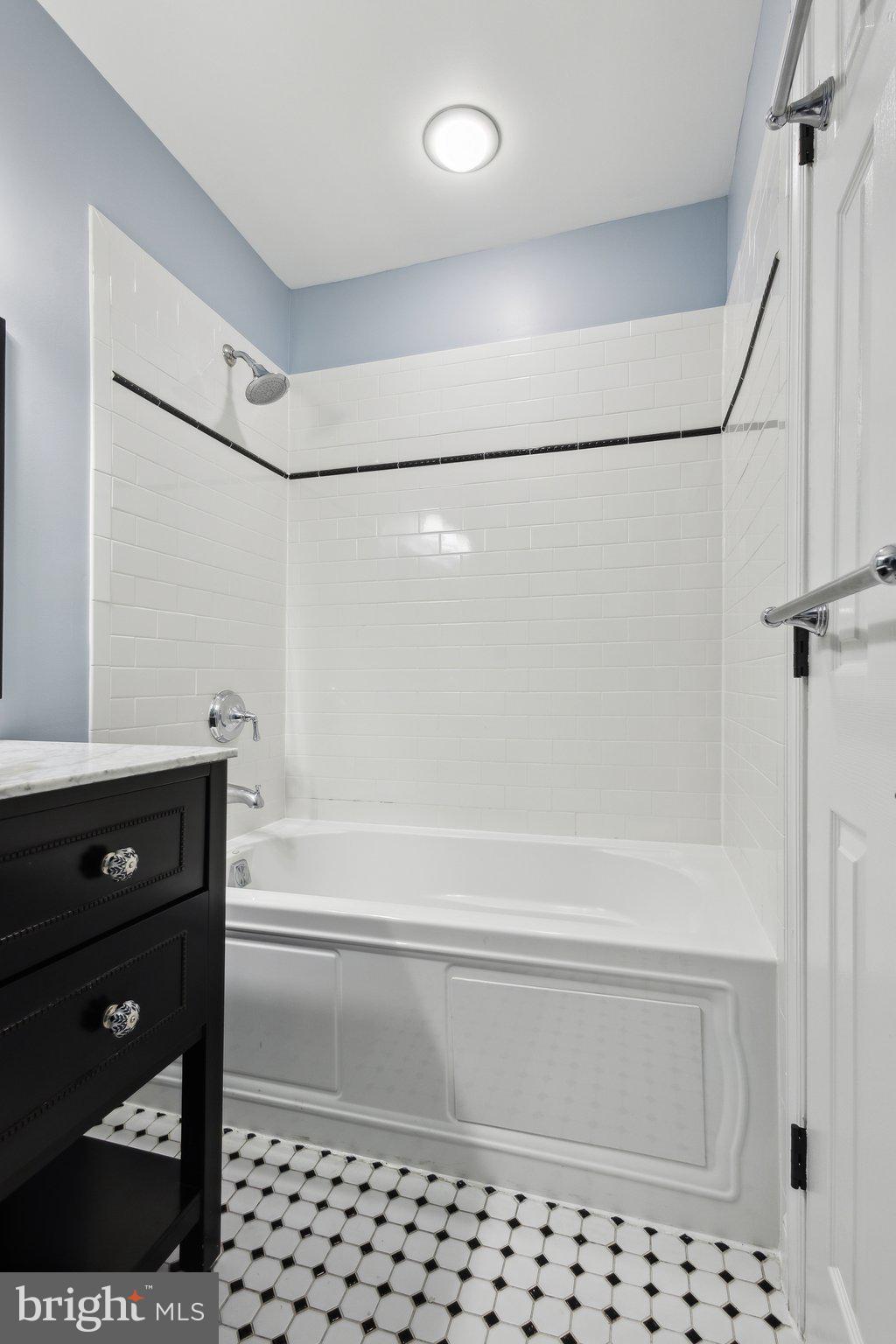 PARKER GRAY - Residential