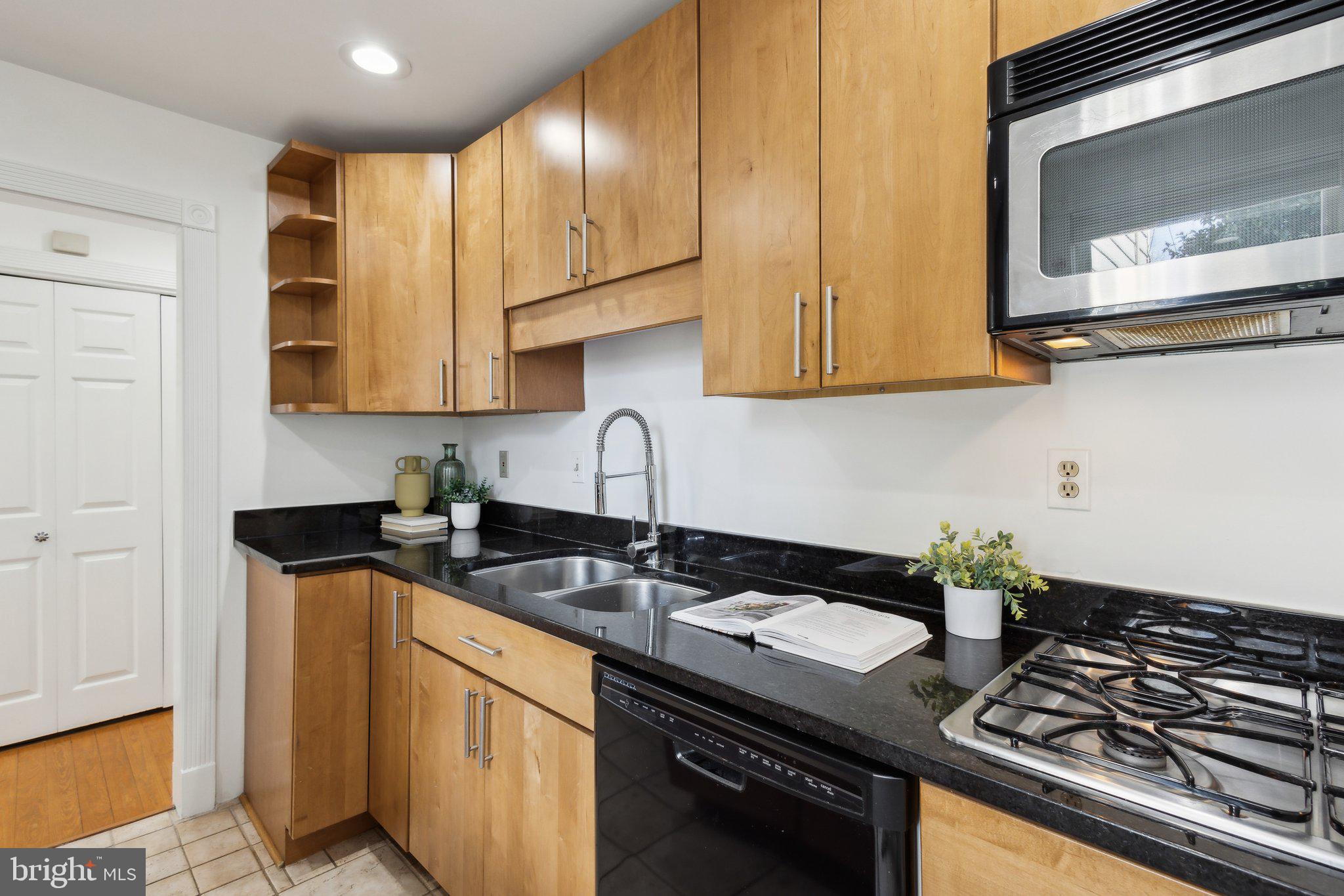 PARKER GRAY - Residential