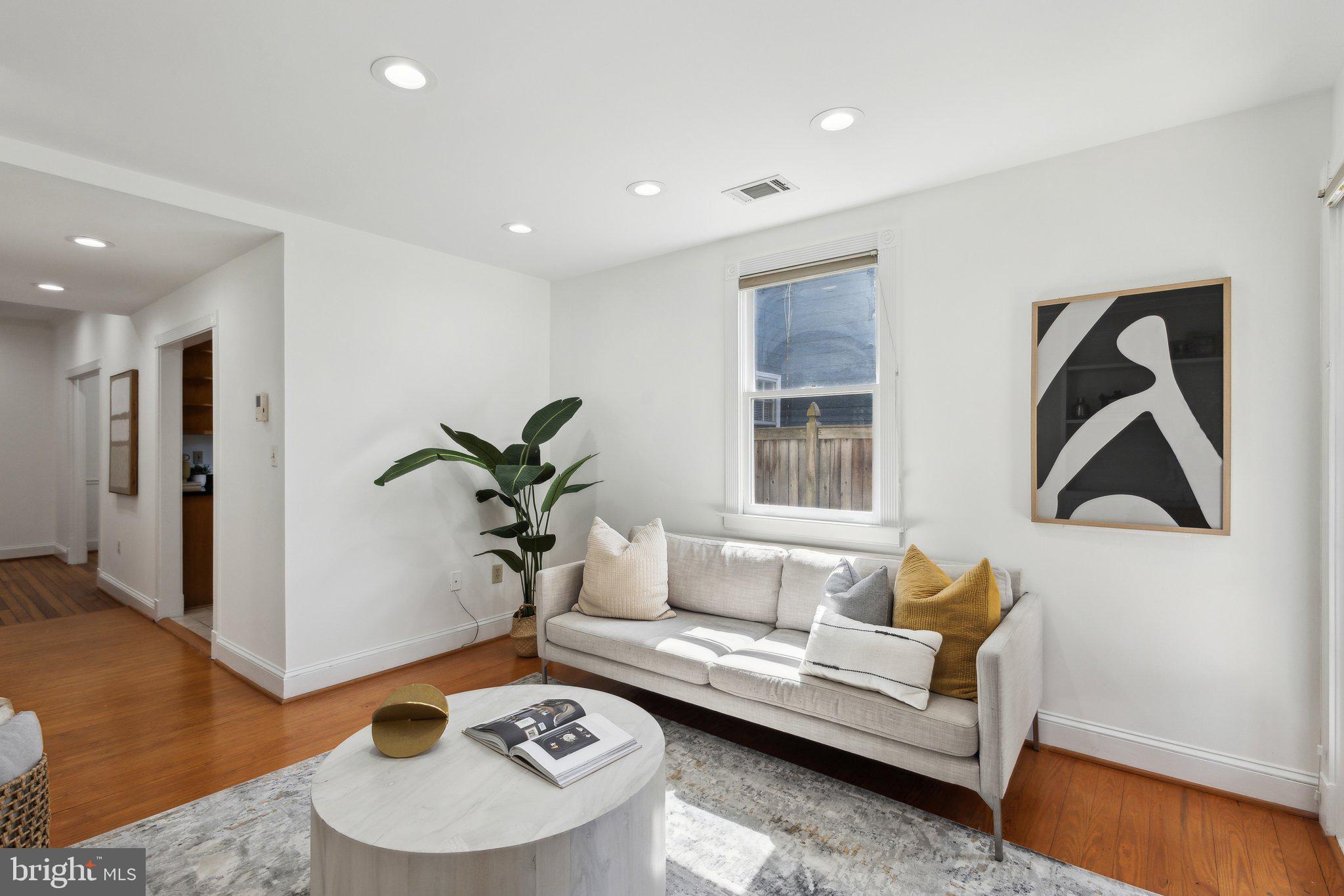 PARKER GRAY - Residential