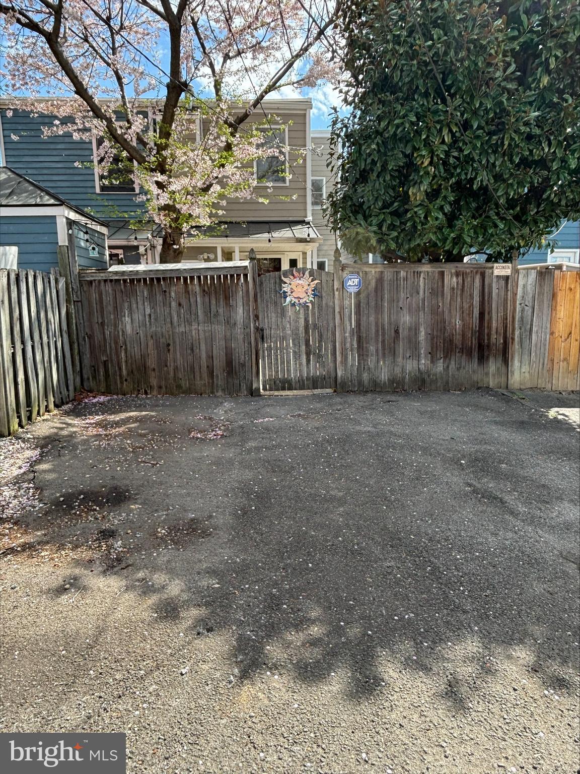 PARKER GRAY - Residential