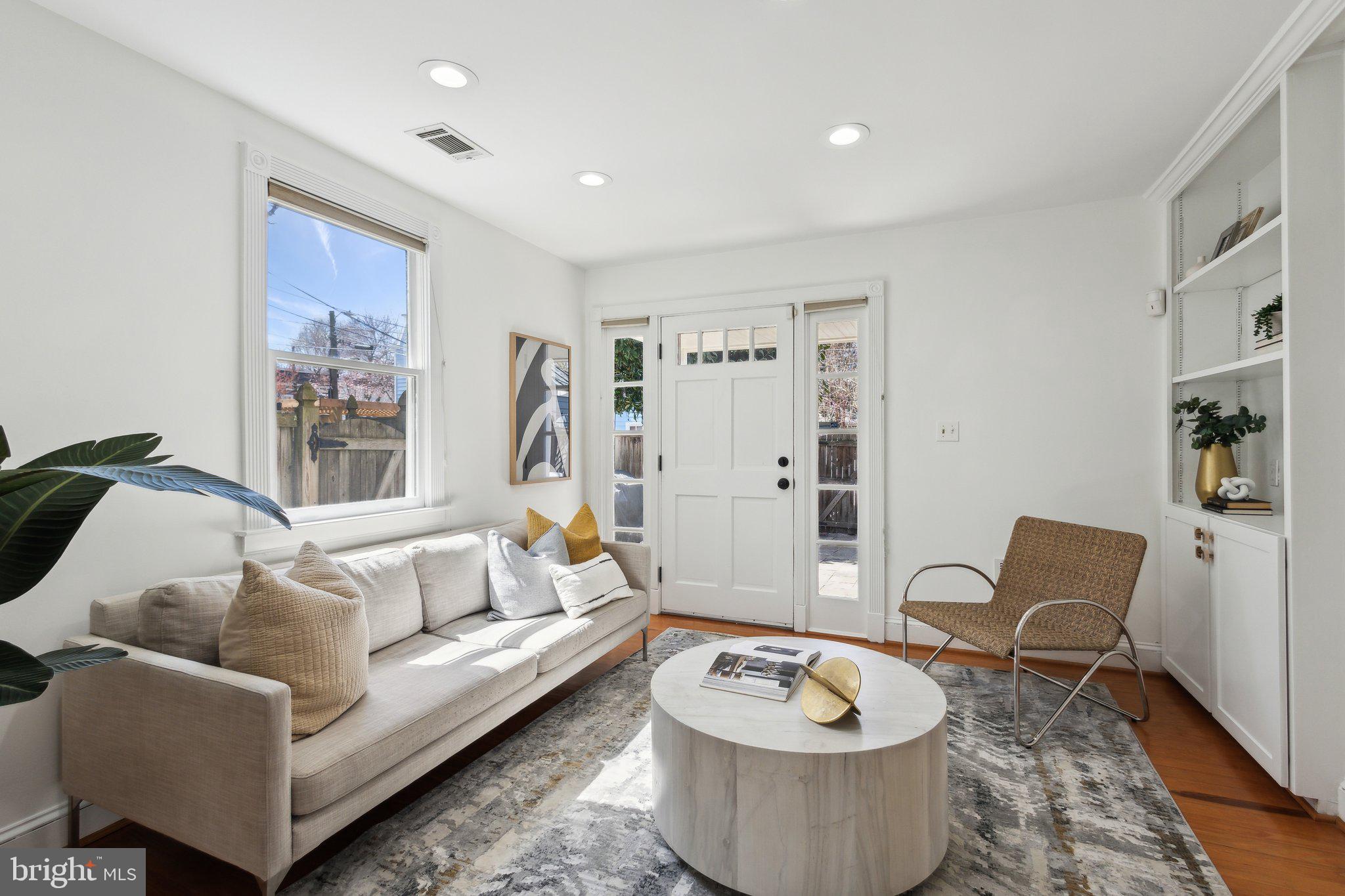 PARKER GRAY - Residential