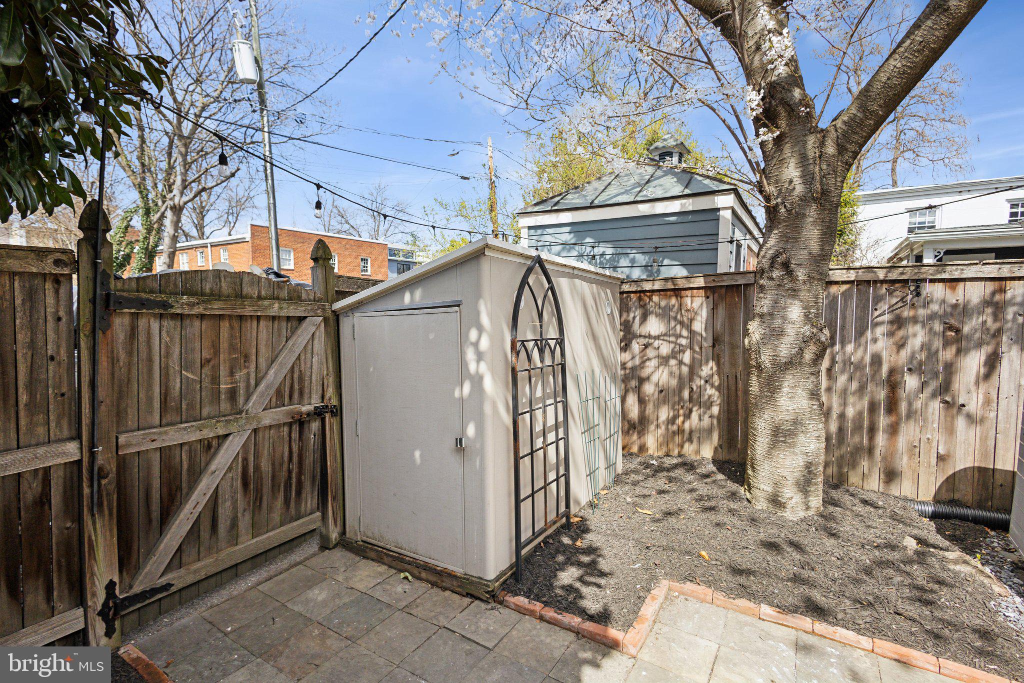 PARKER GRAY - Residential