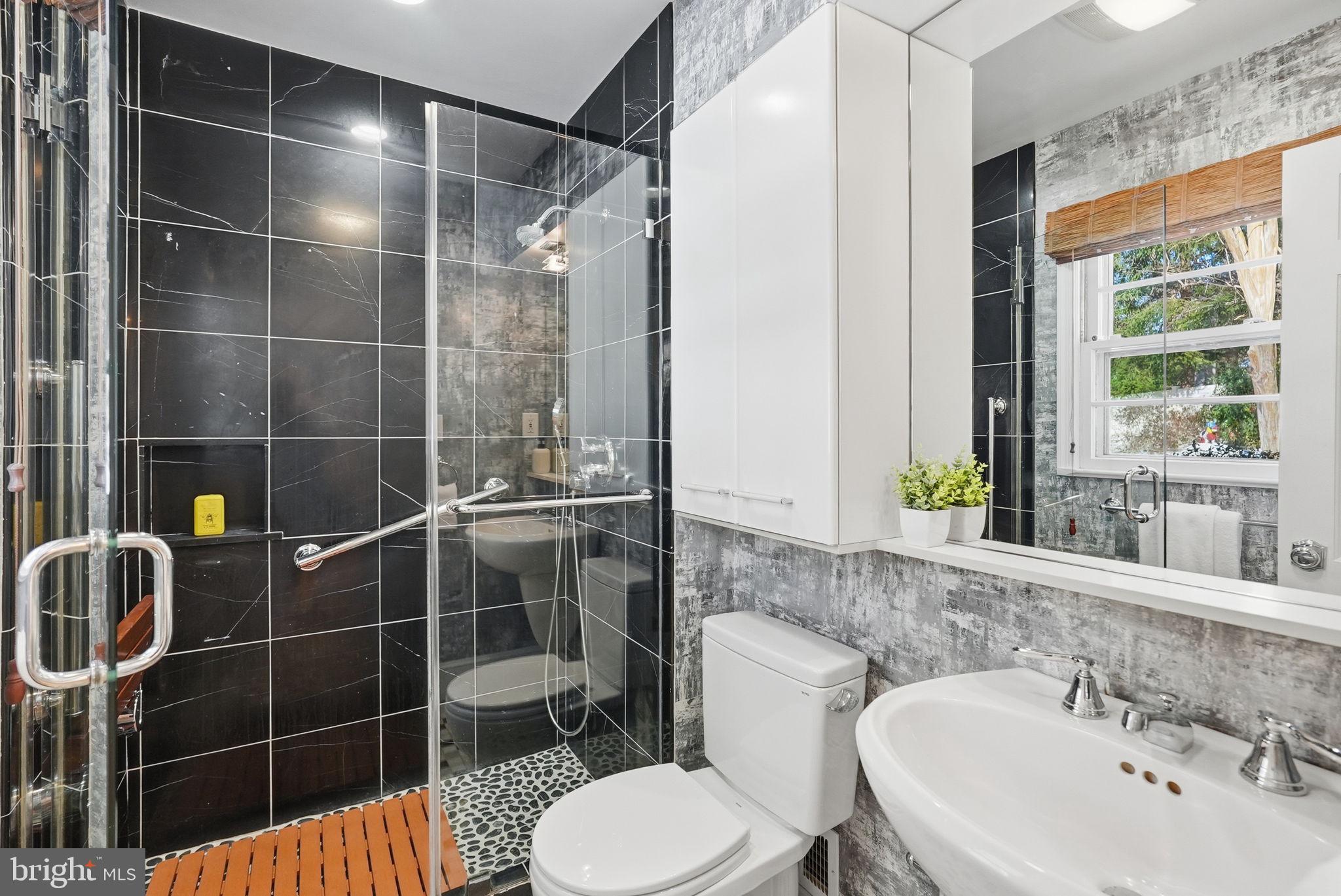 BURNING TREE ESTATES - Residential