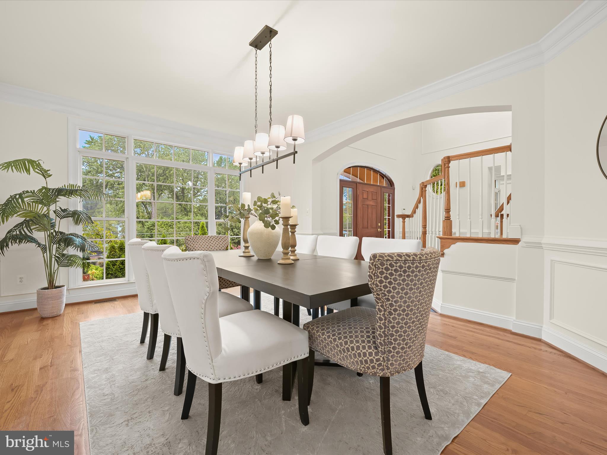 COUNTRY CLUB - Residential