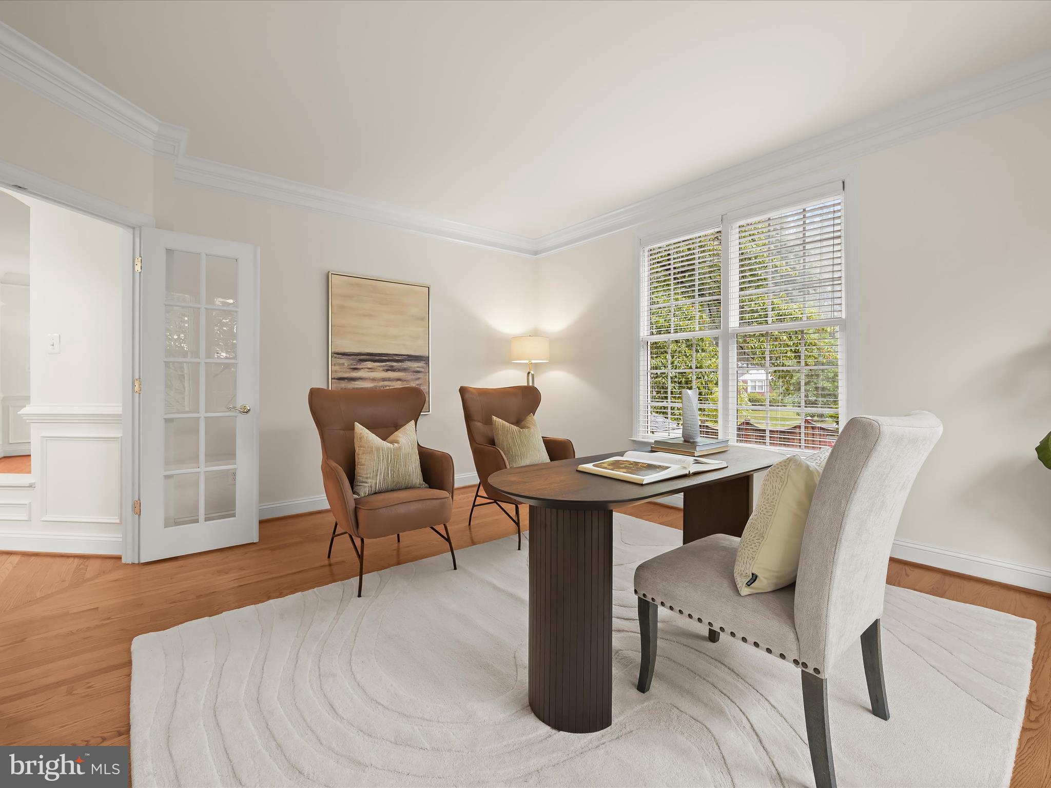 COUNTRY CLUB - Residential