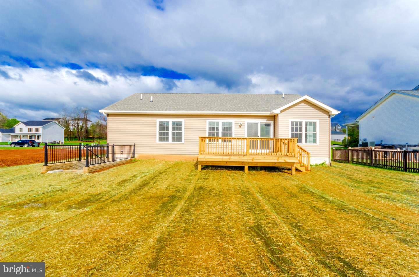 RED HILL - Residential