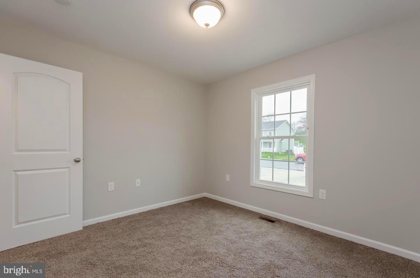 RED HILL - Residential