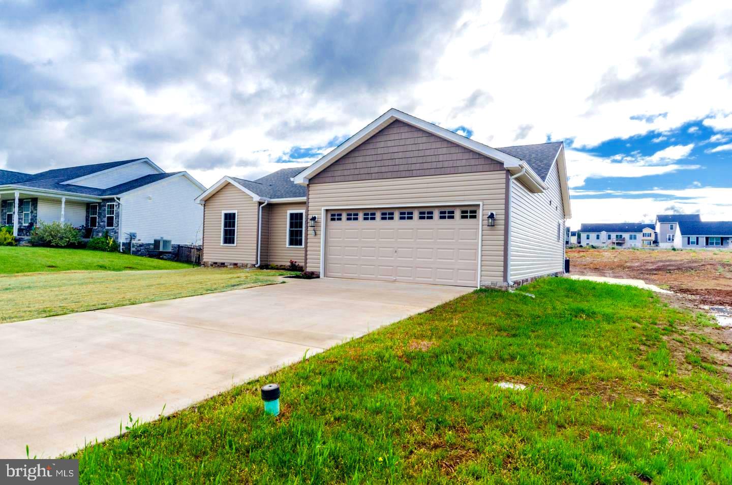 RED HILL - Residential