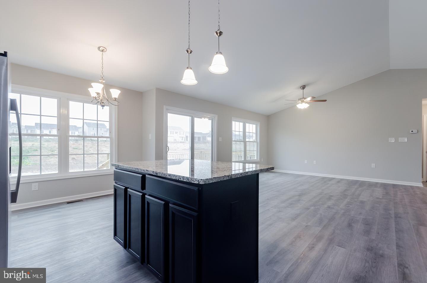 RED HILL - Residential