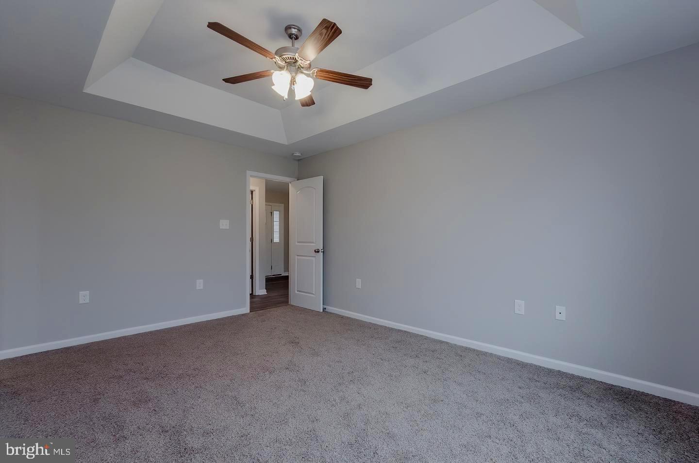 RED HILL - Residential