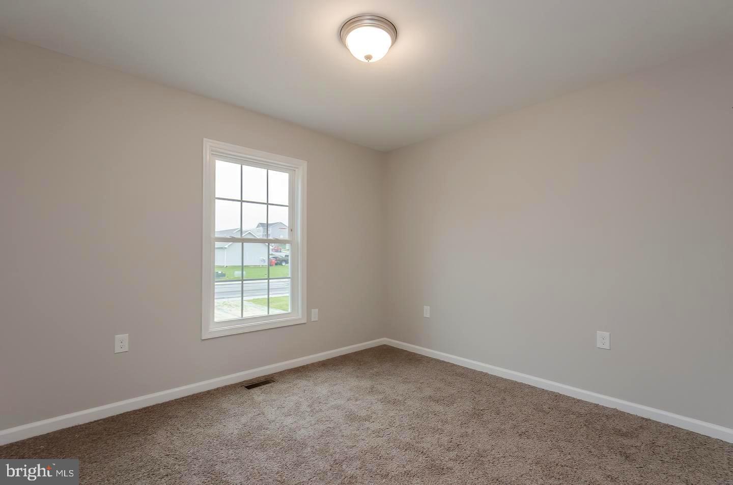 RED HILL - Residential