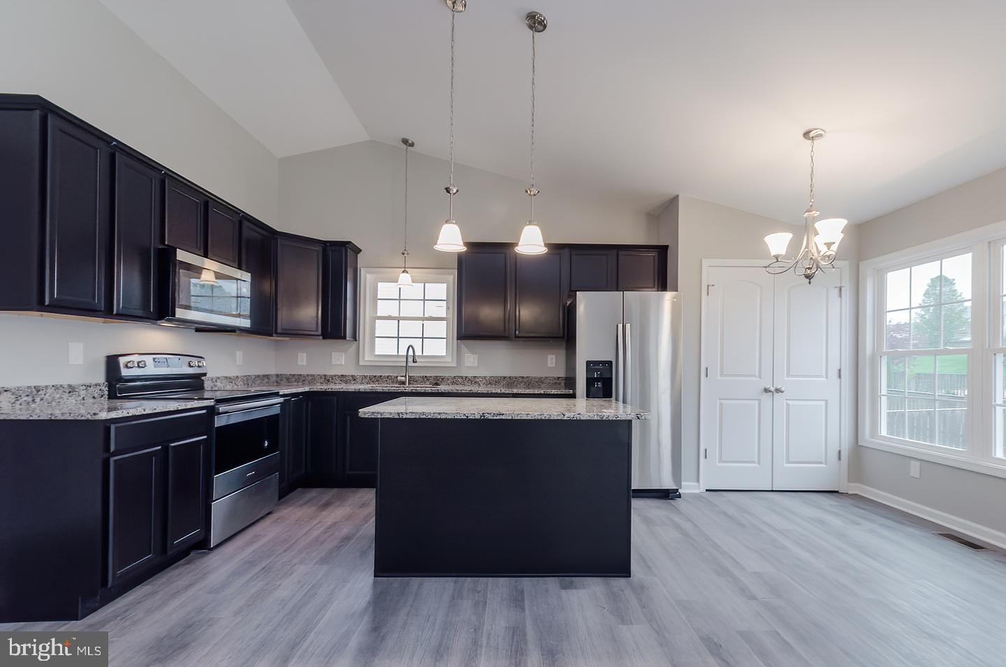 RED HILL - Residential