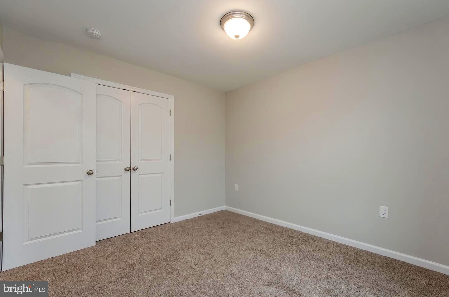 RED HILL - Residential