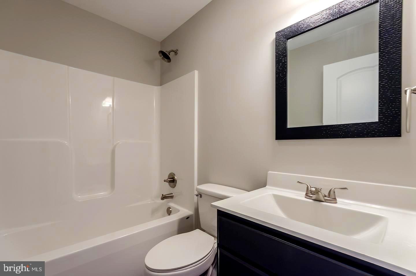 RED HILL - Residential