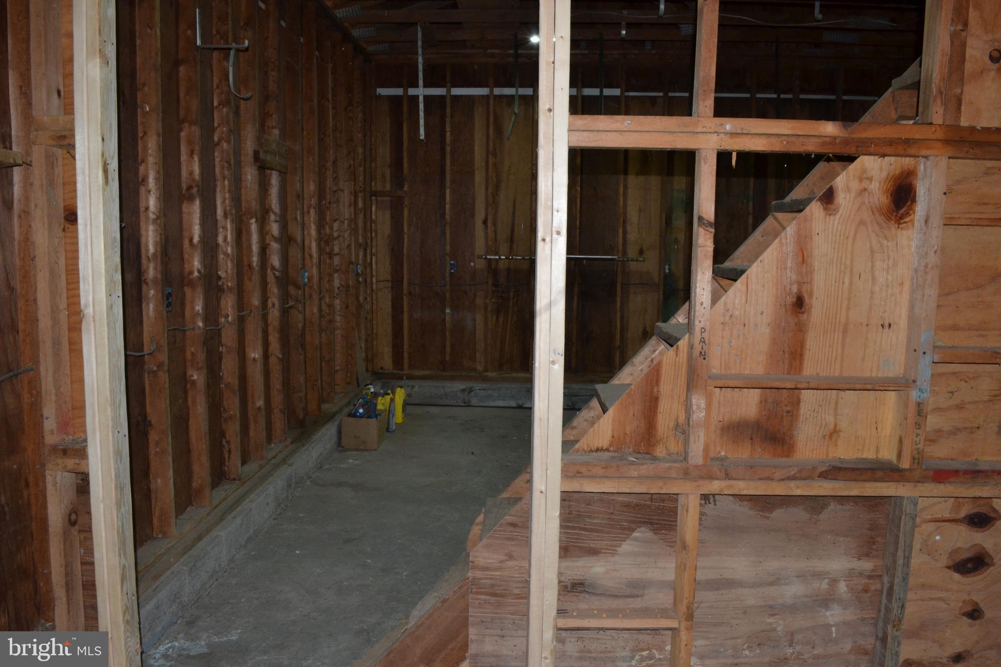 KINGS HEIGHTS - Residential