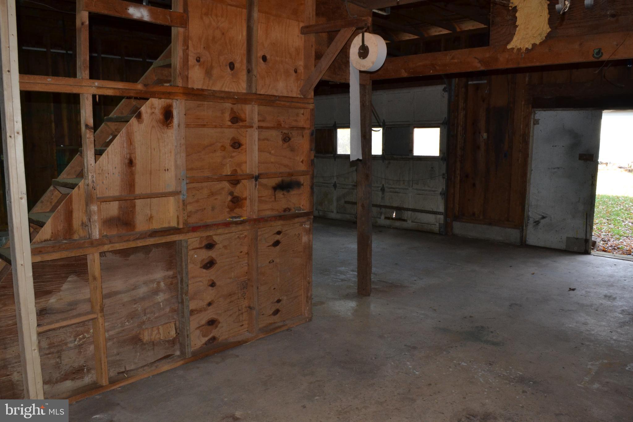 KINGS HEIGHTS - Residential