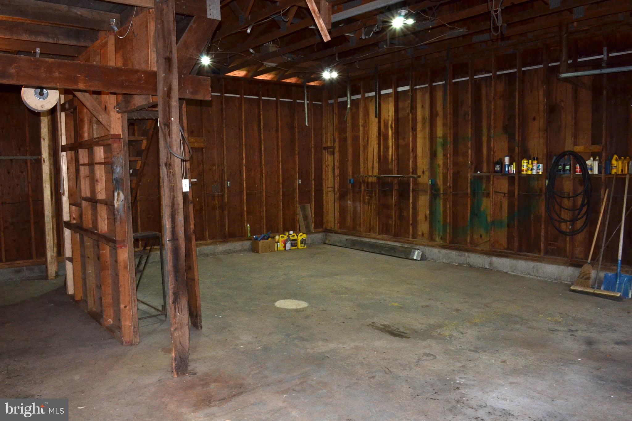 KINGS HEIGHTS - Residential