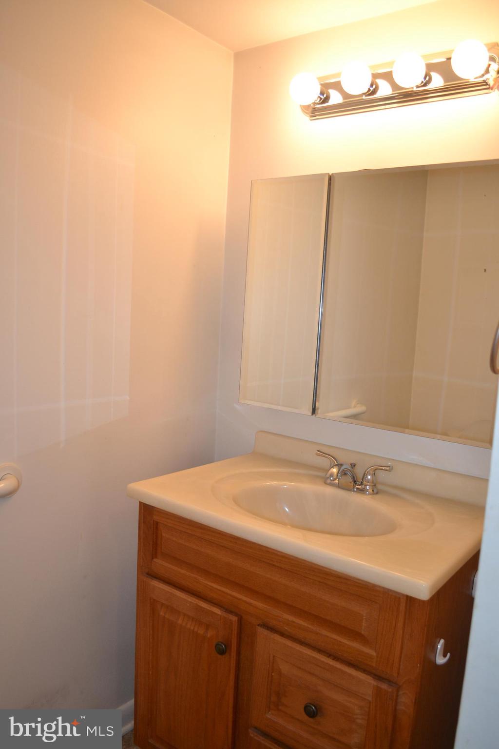 KINGS HEIGHTS - Residential