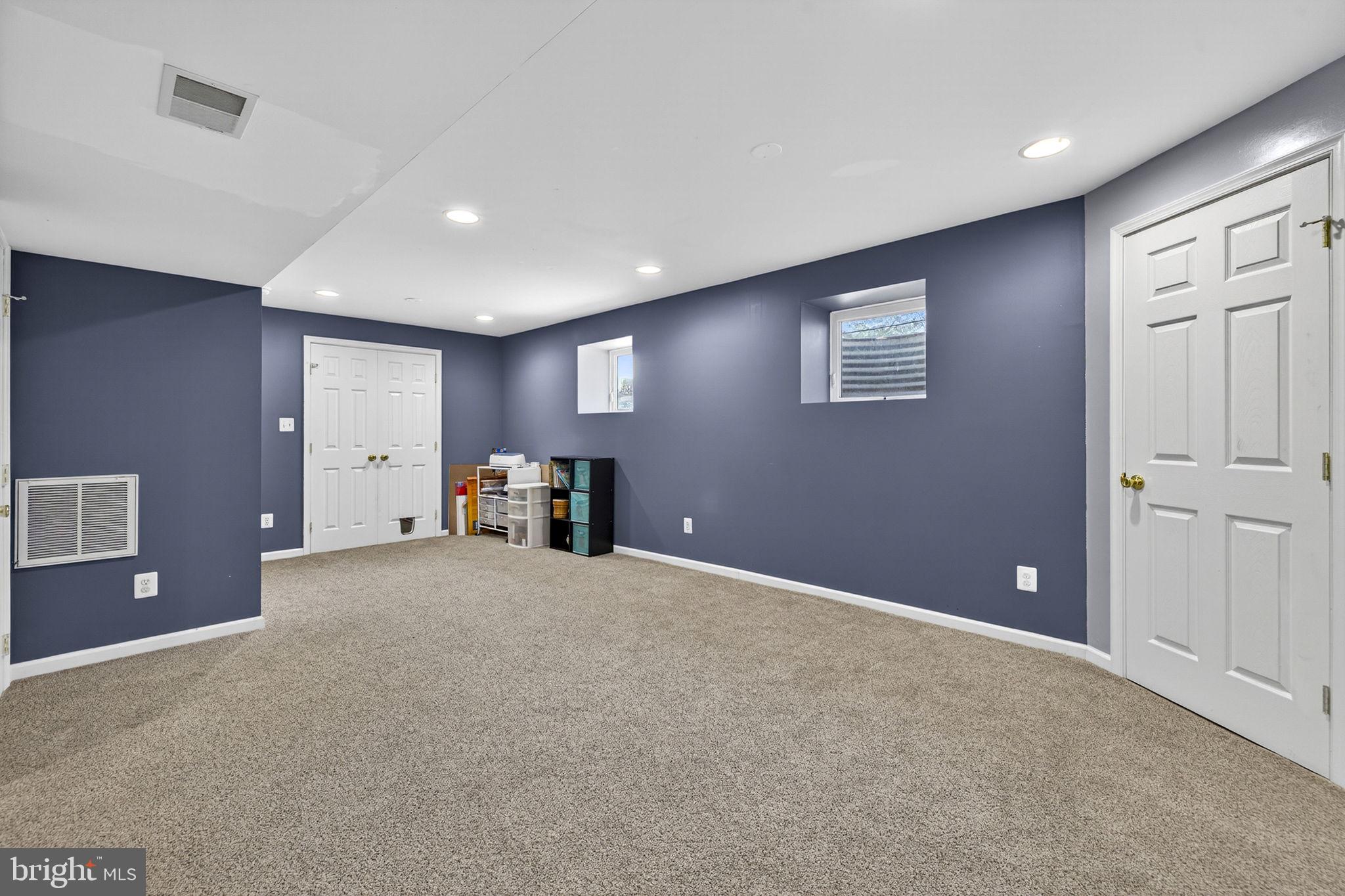 BATTLEFIELD ESTATES - Residential