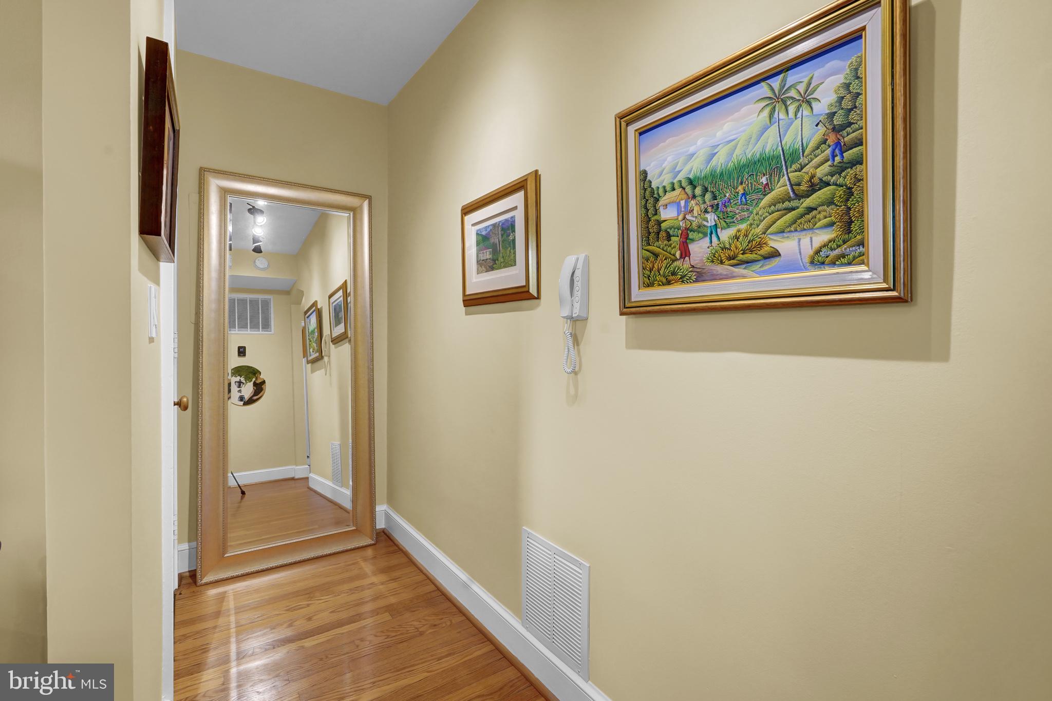 400 COMMONWEALTH AVENUE 304