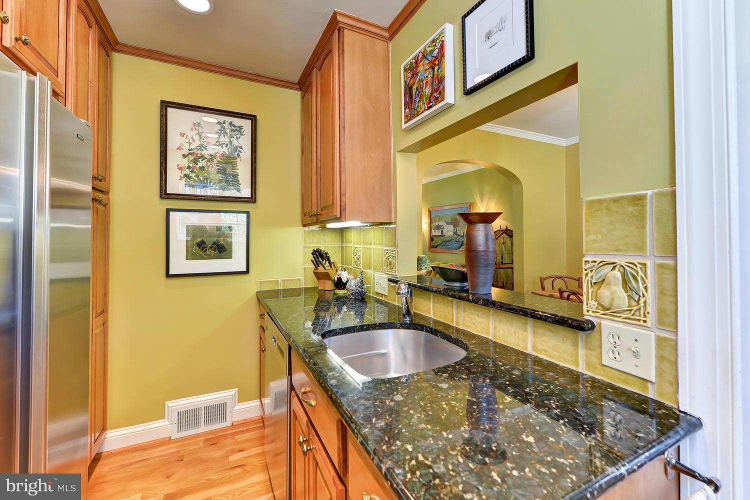 VIRGINIA VILLAGE - Residential