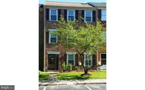 Townhouse For Sale - 6906 Storch Circle<br/> LANHAM, MD 20706
