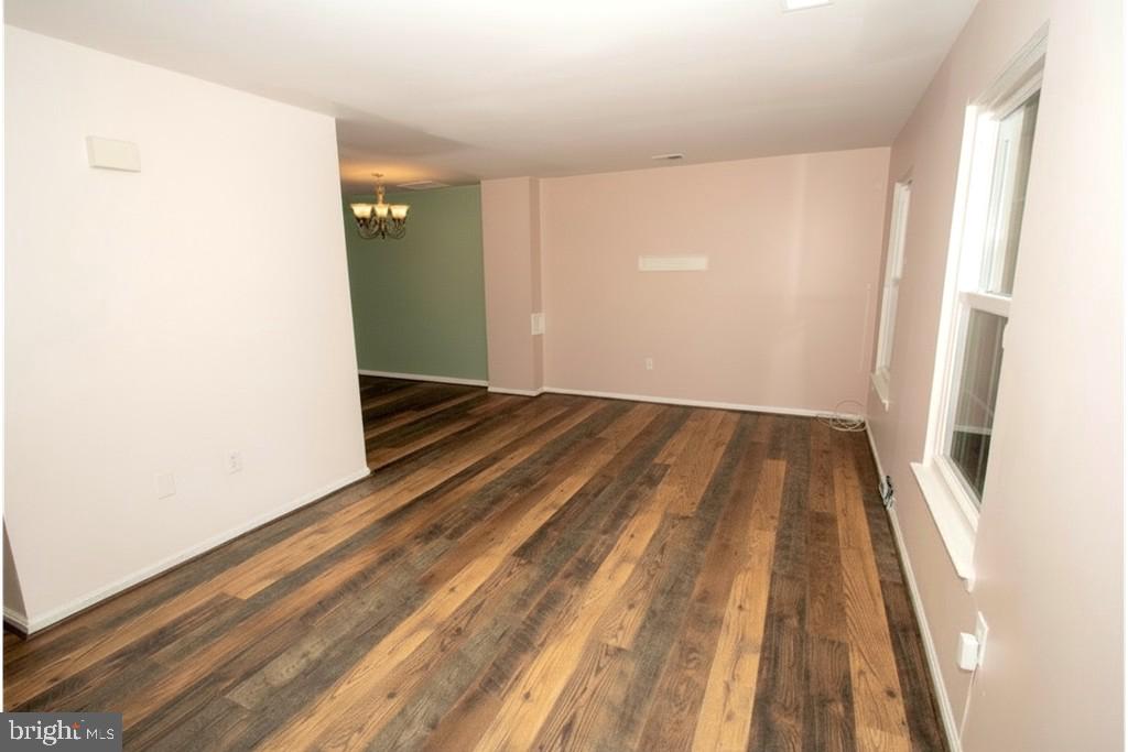 WOODSTREAM EAST PLAT THR - Residential