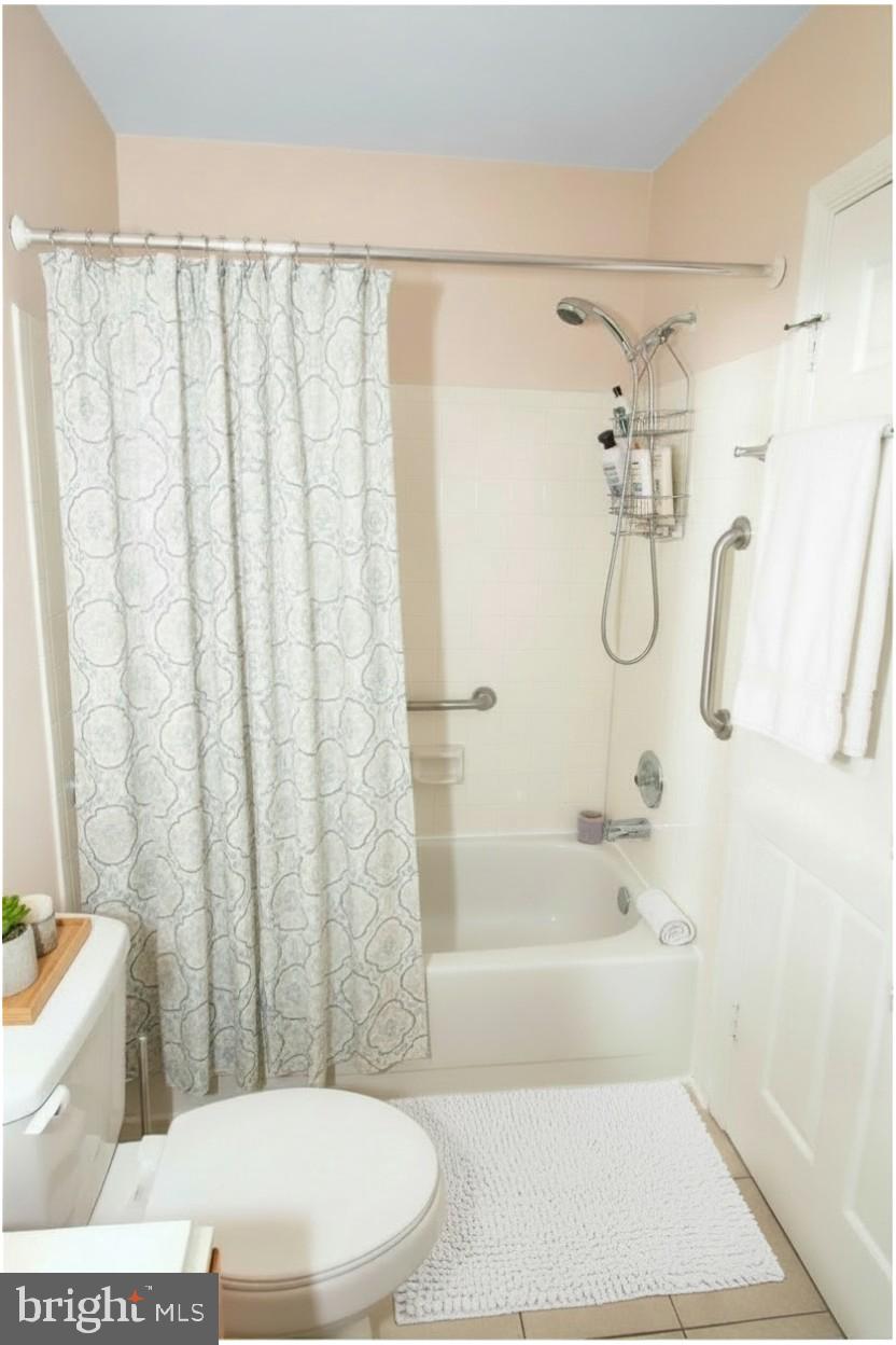 WOODSTREAM EAST PLAT THR - Residential