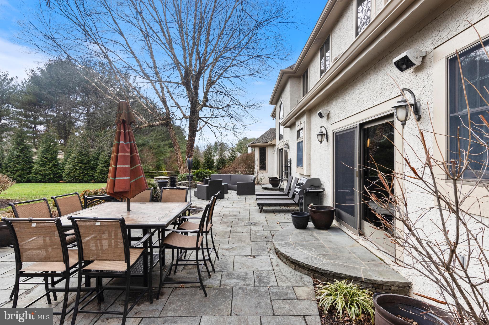 MERESTONE III - Residential