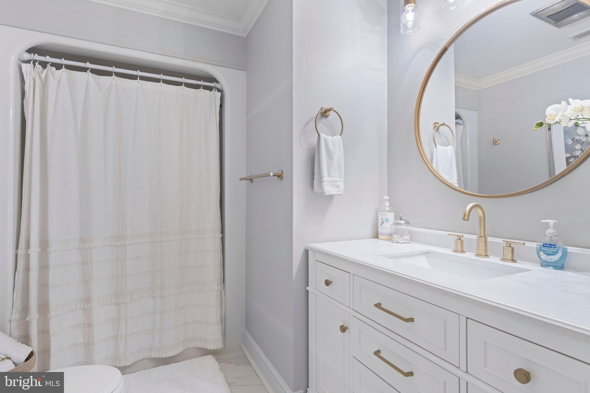 MERESTONE III - Residential