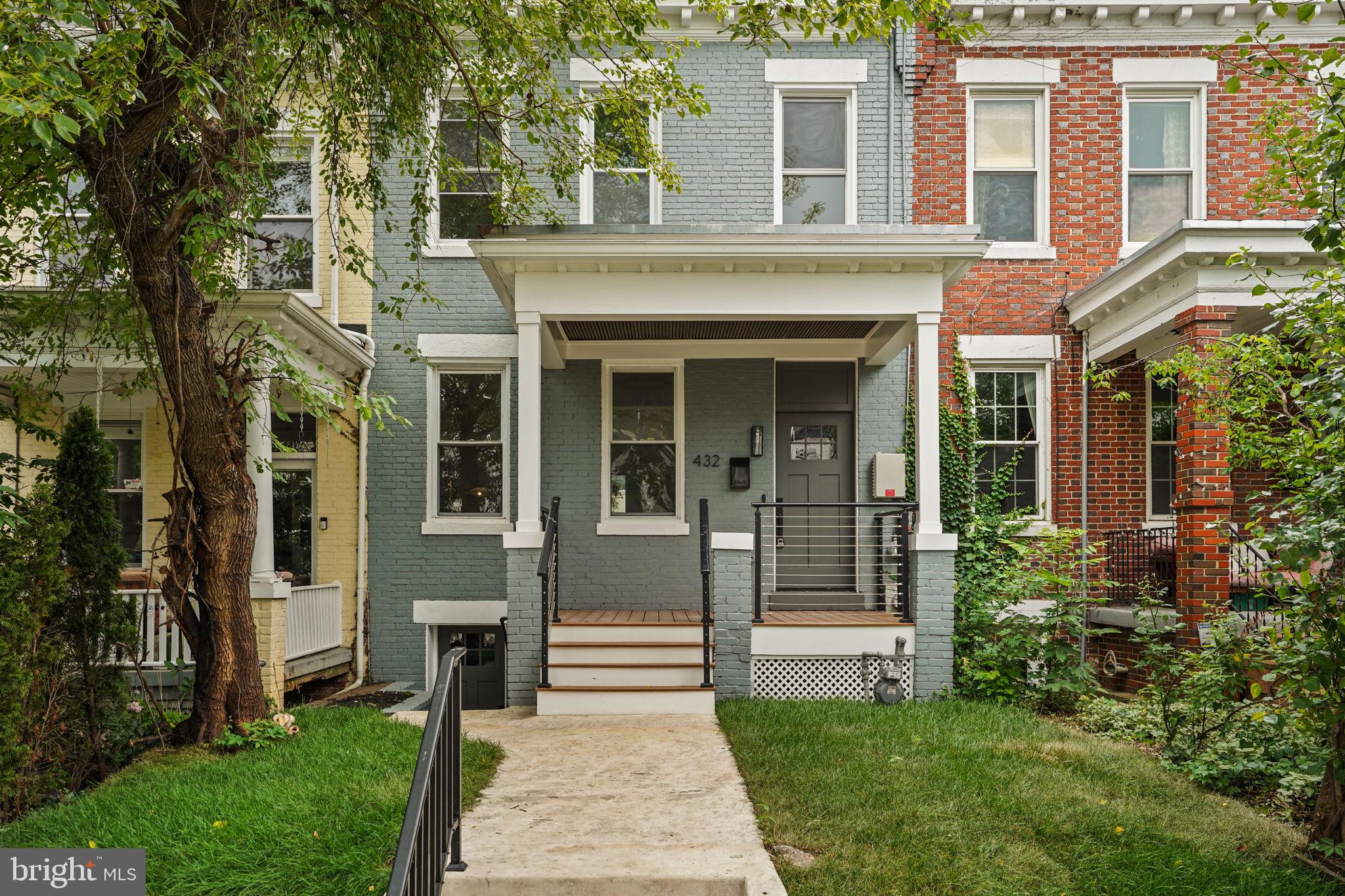 432 NEWTON PLACE NW