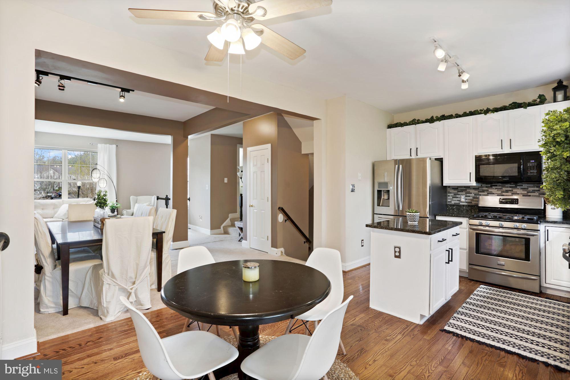 RIDGES AT ASHBURN - Residential