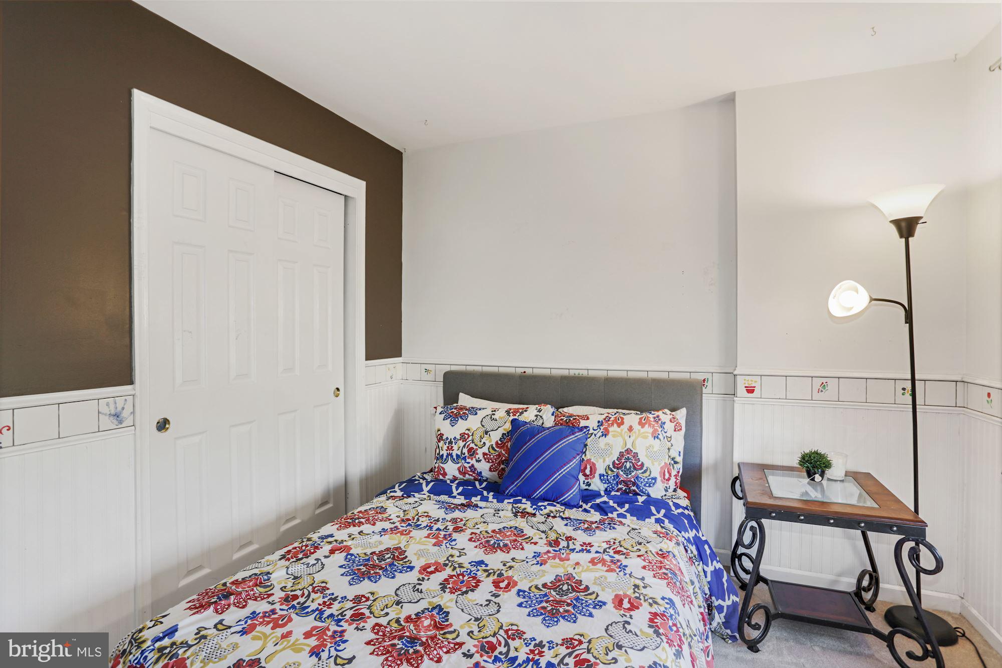 RIDGES AT ASHBURN - Residential