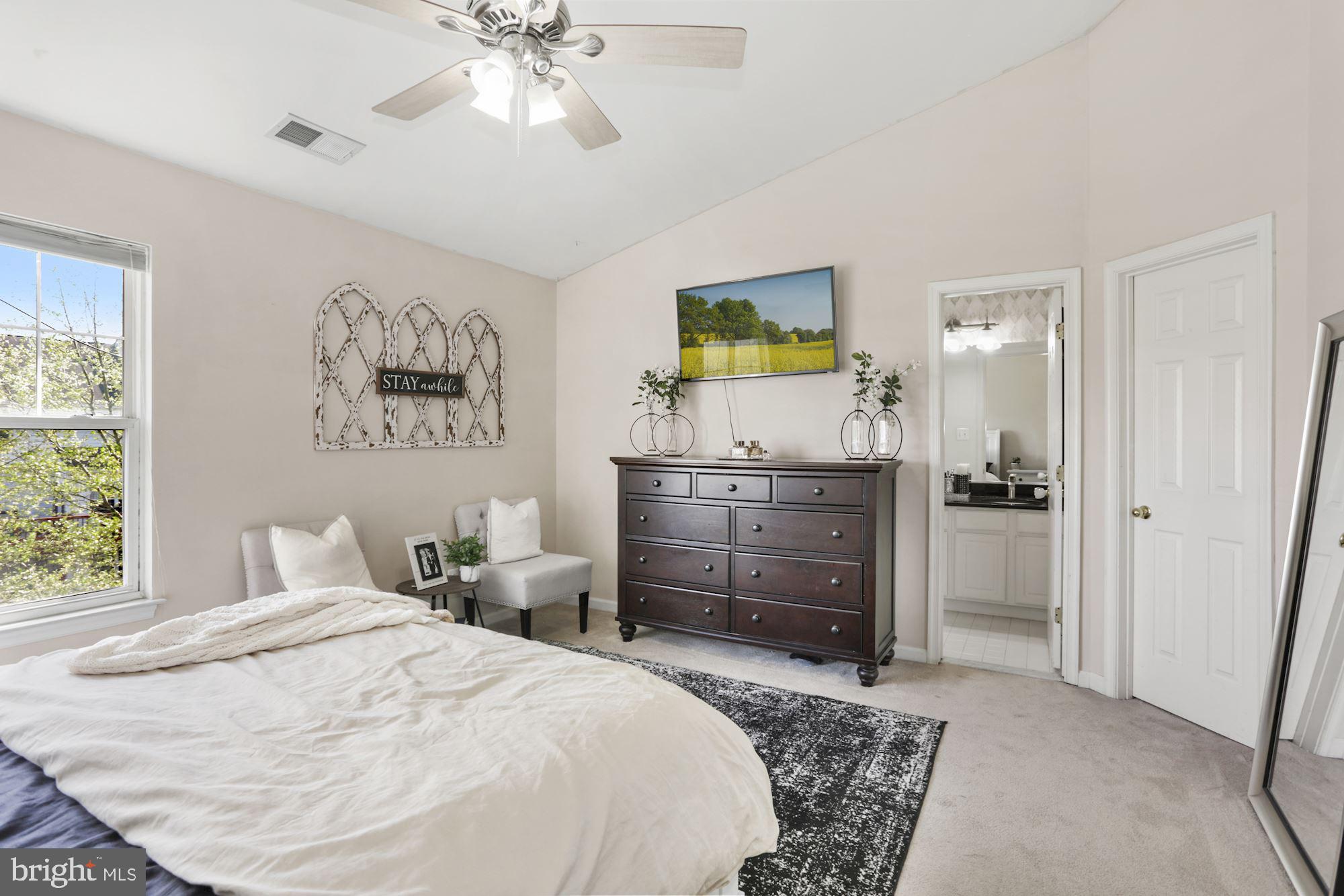 RIDGES AT ASHBURN - Residential