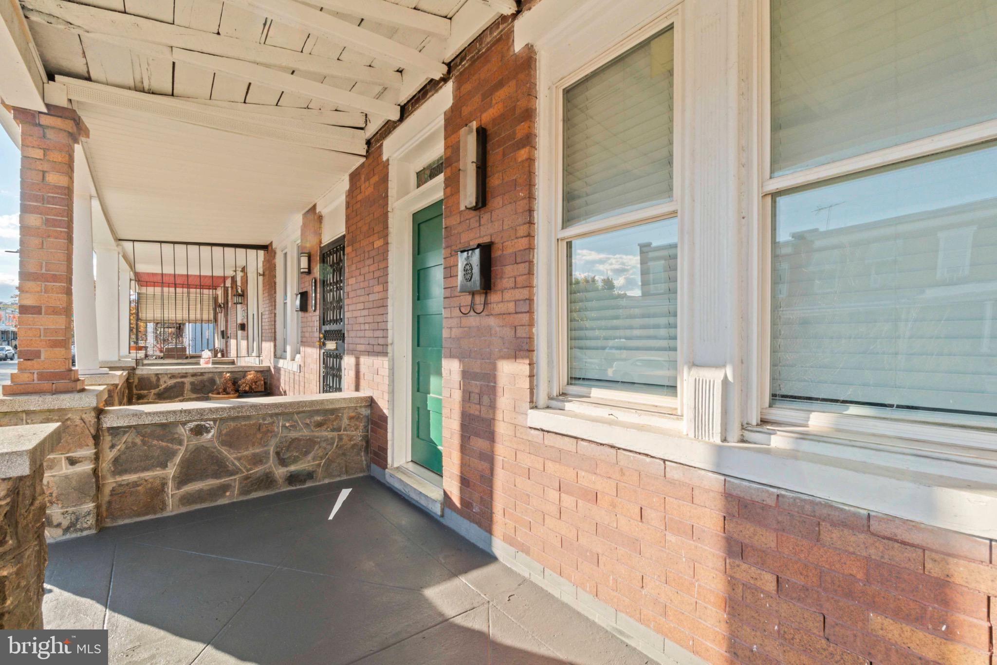 MADISON EASTEND - Residential Lease