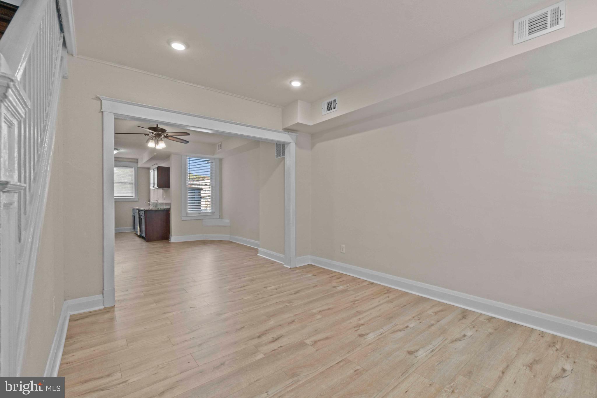 MADISON EASTEND - Residential Lease